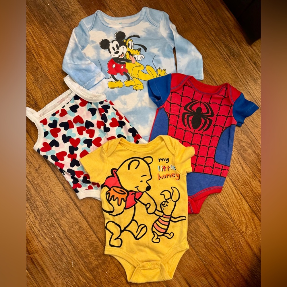Set Of 4 Onesies ~ Size 0-3 Months ~
